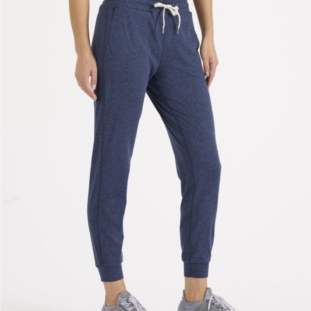 Vuori Dreamknit Performance Joggers